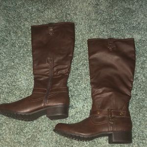 Rampage Brown leather boots size 10